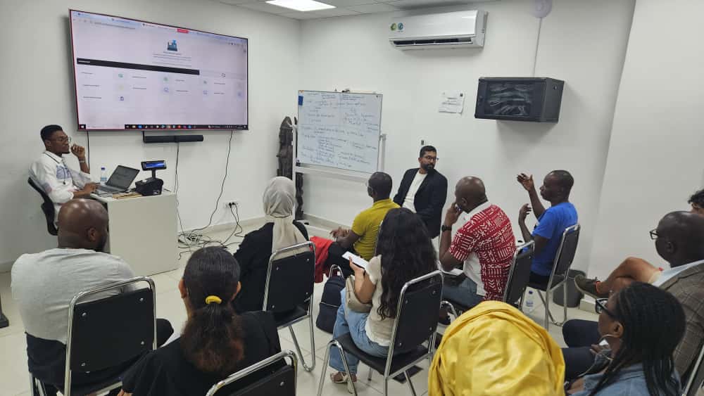 WhatsApp Image 2025-10-21 at 11.18.21 (2)